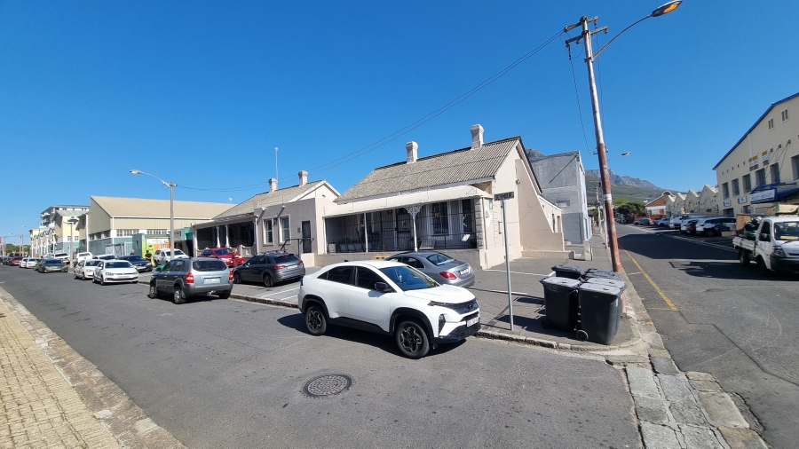 Commercial Property for Sale in Observatory Western Cape